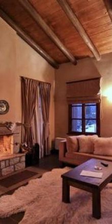Vitina House Forest Resort